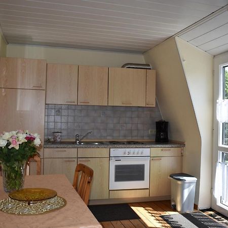 Ferienwohnungen Und Gaestezimmer Peter Busch برنكاستيل كويس المظهر الخارجي الصورة