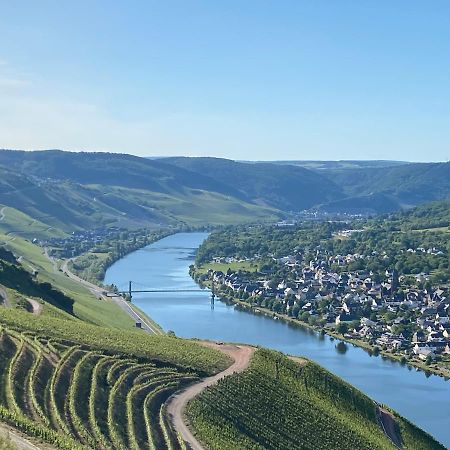 Ferienwohnungen Und Gaestezimmer Peter Busch برنكاستيل كويس المظهر الخارجي الصورة