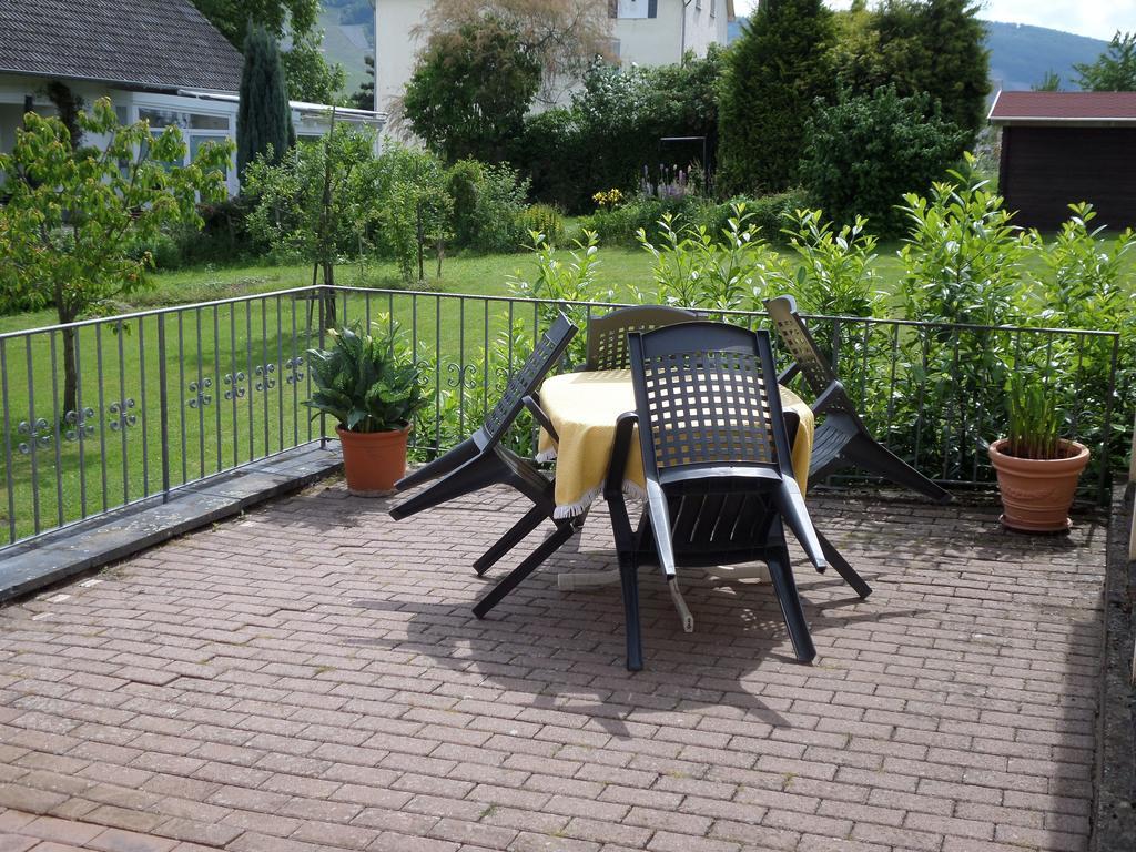 Ferienwohnungen Und Gaestezimmer Peter Busch برنكاستيل كويس المظهر الخارجي الصورة